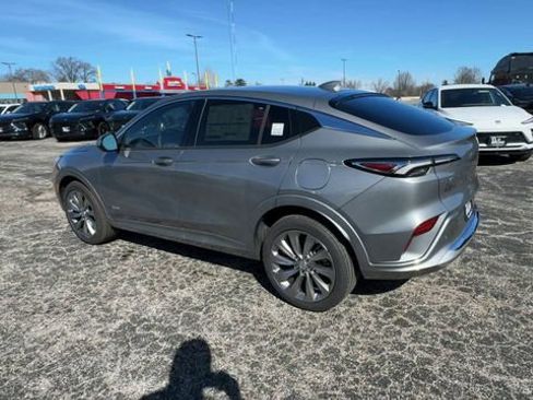 New 2026 Buick Envista Avenir image 6