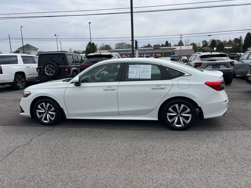 Used 2023 Honda Civic LX image 2