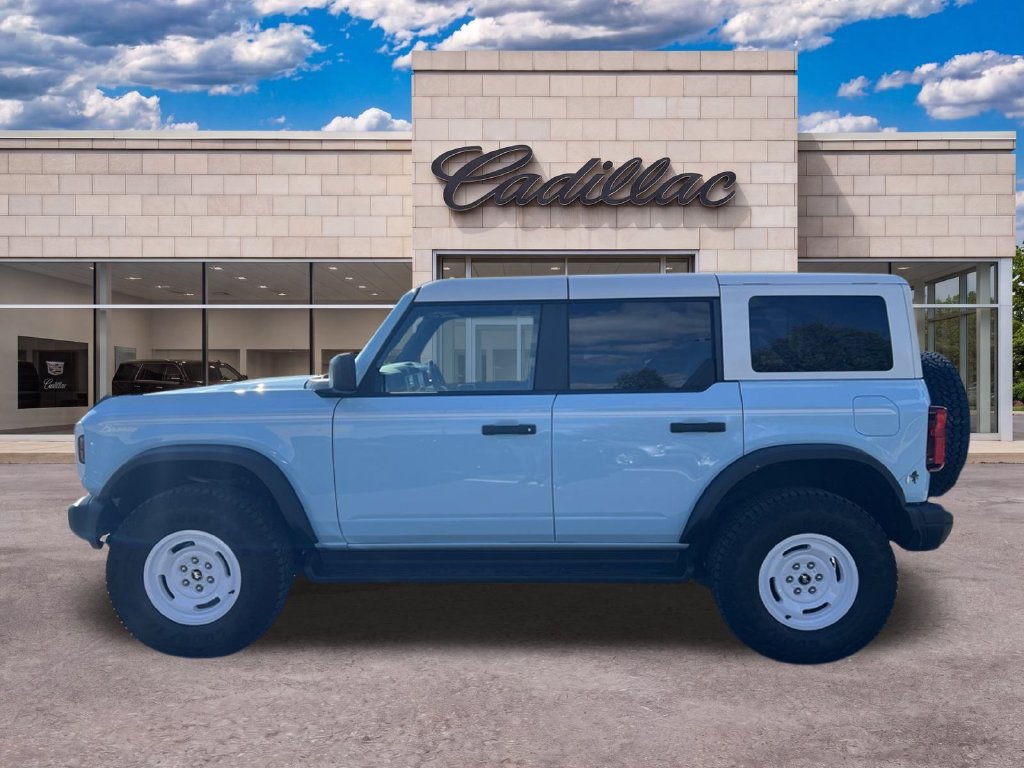 Used 2025 Ford Bronco Heritage Edition AWD/4WD image 11