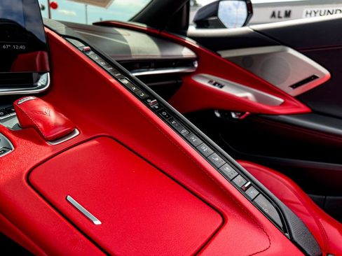 Used 2020 Chevrolet Corvette Stingray Preferred Conv w/ 2LT Preferred Equipment Group RWD image 29
