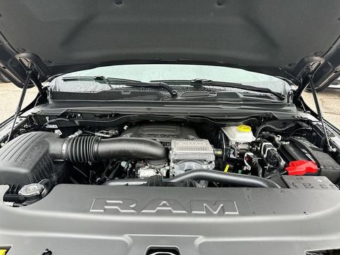 New 2026 RAM 1500 Big Horn w/ Night Edition image 31
