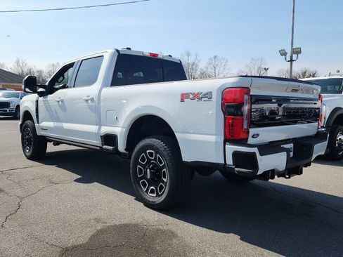 New 2025 Ford F250 Platinum image 4