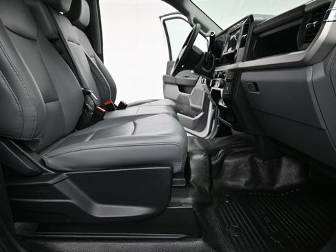 Used 2024 Ford F350 XL AWD/4WD image 19