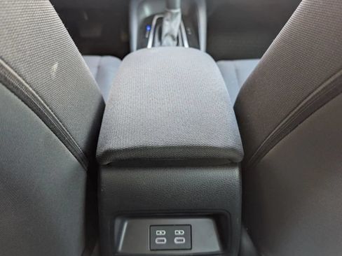 Used 2026 Toyota Corolla LE FWD image 14