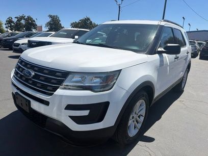 Used 2017 Ford Explorer FWD