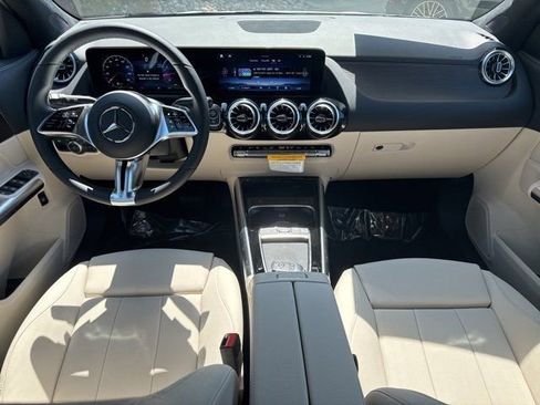 New 2026 Mercedes-Benz GLA 250 image 9