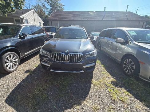 Used 2021 BMW X3 xDrive30i w/ Convenience Package (ZC2) AWD/4WD image 2