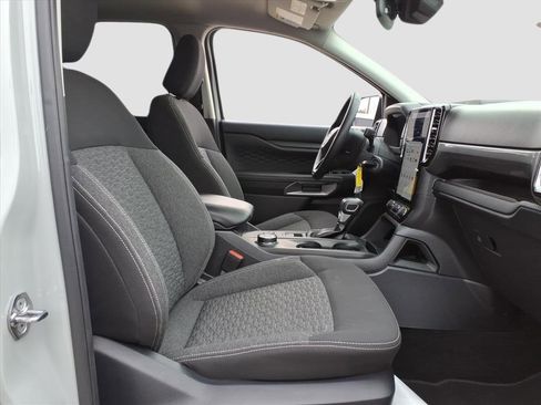 Used 2024 Ford Ranger XLT image 14