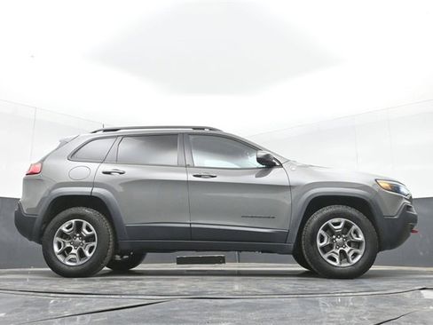 Used 2019 Jeep Cherokee Trailhawk w/ Comfort/Convenience Group image 55