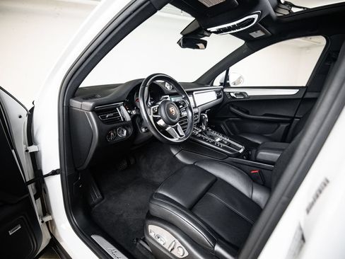 Used 2019 Porsche Macan S AWD/4WD image 4