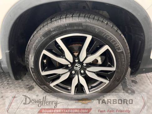 Used 2022 Honda Pilot Touring image 18