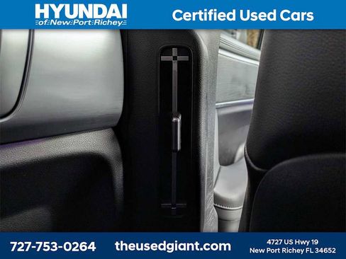 Used 2025 Hyundai Santa Fe Limited image 19