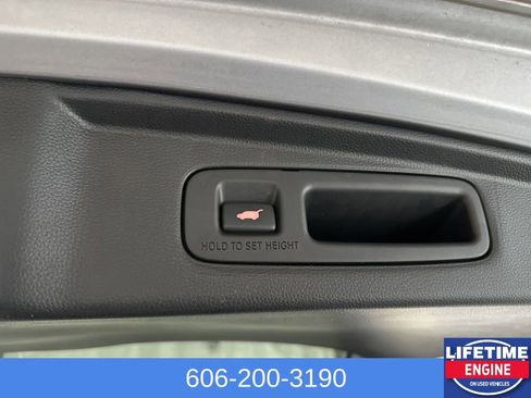 Used 2024 Honda CR-V EX-L image 19