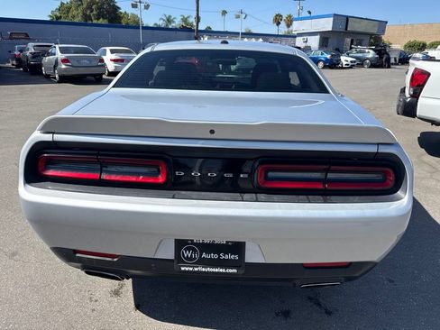 Used 2022 Dodge Challenger GT RWD image 6