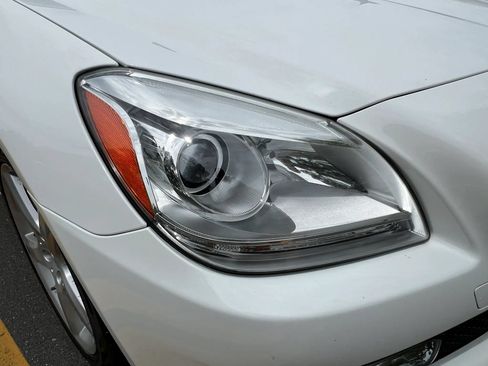 Used 2015 Mercedes-Benz SLK 250 w/ Premium Package image 60
