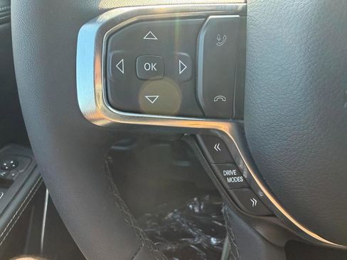 Used 2026 RAM 1500 Laramie AWD/4WD image 16