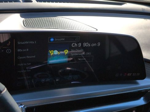 Used 2024 Cadillac Lyriq Luxury image 23