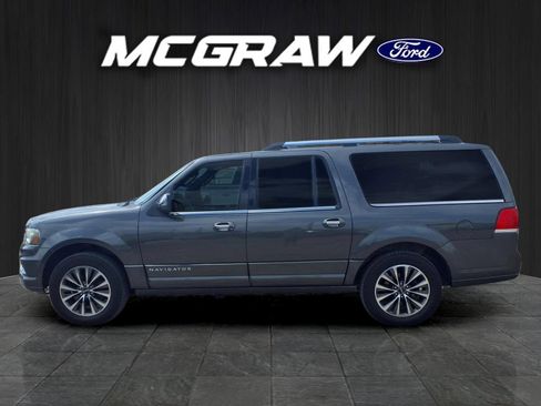 Used 2015 Lincoln Navigator L 2WD image 9