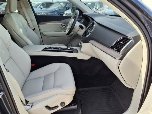 Certified 2024 Volvo XC90 B6 Plus image 11