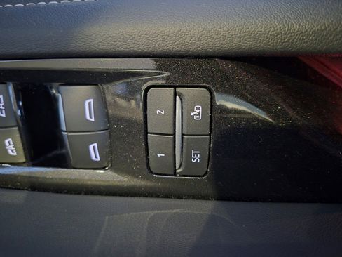 Certified 2024 Cadillac Escalade Premium Luxury AWD/4WD image 20