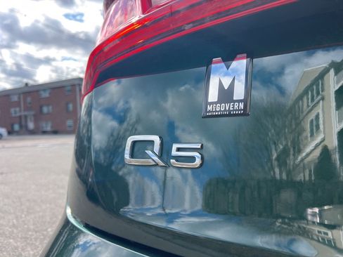 Used 2020 Audi Q5 2.0T Premium Plus w/ Premium Plus Package image 9