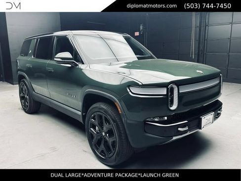 Used 2024 Rivian R1S Adventure AWD/4WD image 8