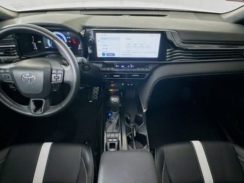 Used 2025 Toyota Camry SE w/ Multimedia Upgrade Package FWD image 27