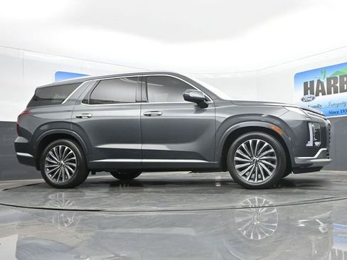 Used 2023 Hyundai Palisade Calligraphy w/ Cargo Package AWD/4WD image 25