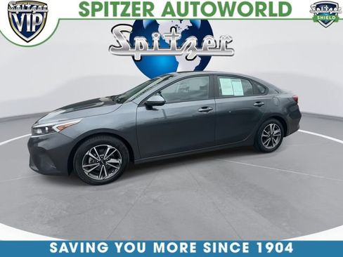 Certified 2023 Kia Forte LXS w/ LXS Technology Package FWD image 4