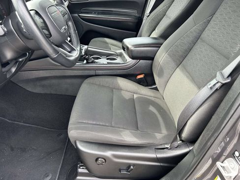Used 2025 Dodge Durango GT RWD image 19