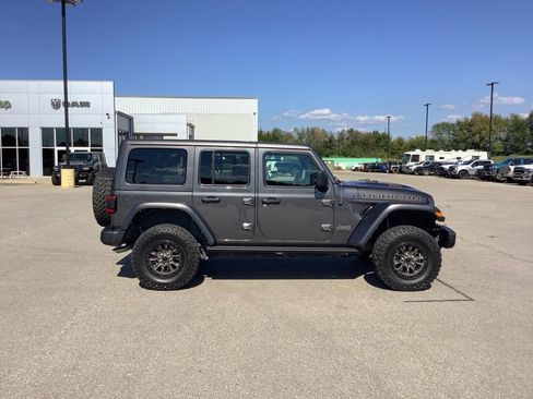 Used 2021 Jeep Wrangler Unlimited Rubicon w/ Dual Top Group image 9