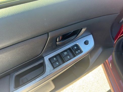 Used 2015 Subaru Impreza 2.0i image 12