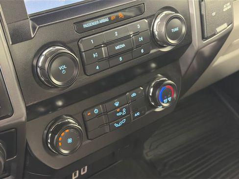 Certified 2020 Ford F150 XLT w/ Trailer Tow Package image 21