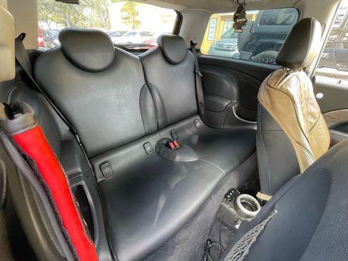 Used 2006 MINI Cooper S image 19