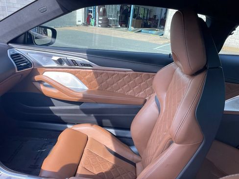 Used 2022 BMW M8 Competition w/ M Carbon Exterior Package AWD/4WD image 23