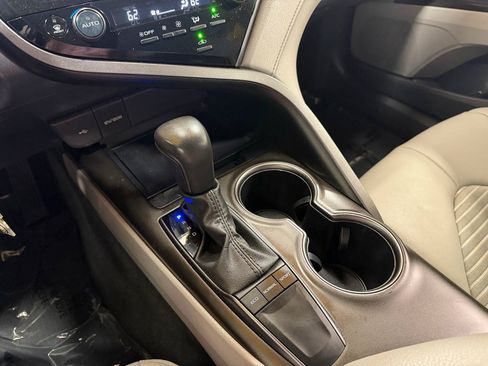 Used 2023 Toyota Camry SE FWD image 20