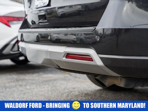 Used 2024 Ford Expedition Limited image 6