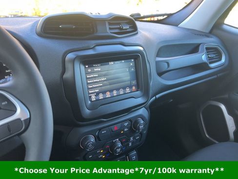 Certified 2021 Jeep Renegade Latitude image 52