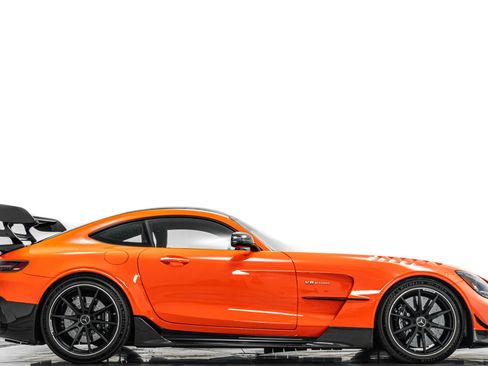 Used 2021 Mercedes-Benz AMG GT Black Series image 2