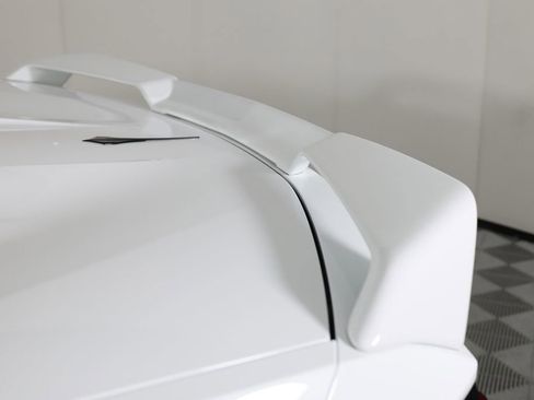 Used 2023 Chevrolet Corvette Stingray Premium Conv w/ Z51 Performance Package RWD image 59
