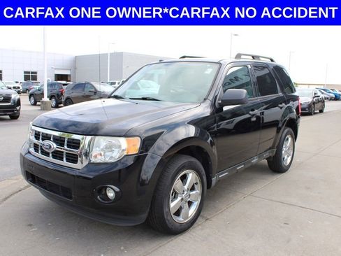 Used 2010 Ford Escape XLT image 3