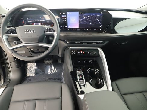 New 2025 Audi Q5 Premium image 18