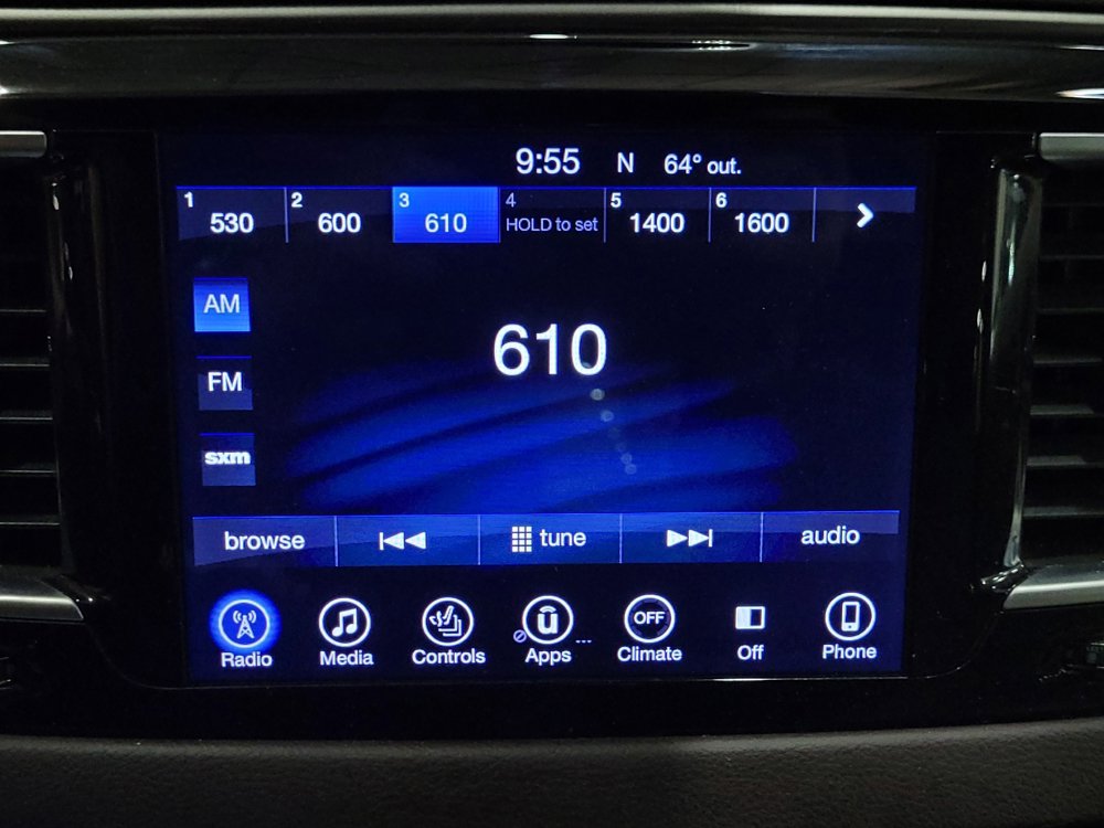 Used 2017 Chrysler Pacifica Touring-L Plus w/ Advanced Safetytec Group FWD image 25