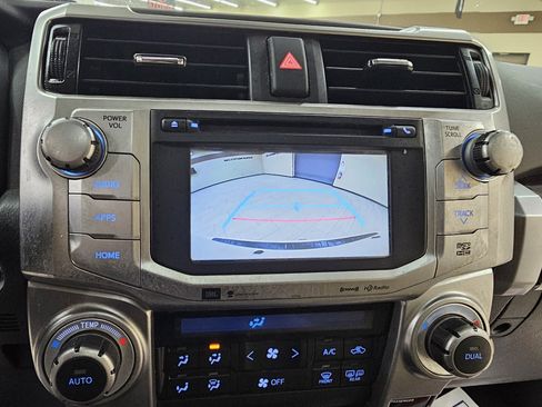 Used 2016 Toyota 4Runner Limited image 31