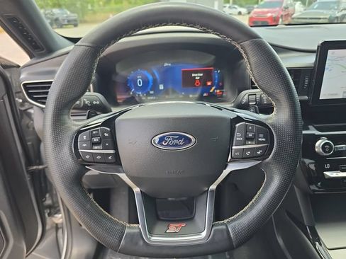 Used 2021 Ford Explorer ST AWD/4WD image 25
