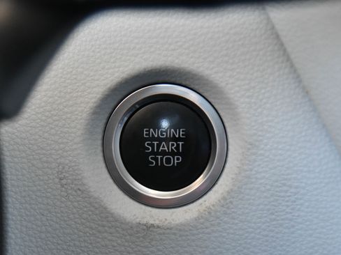 Used 2023 Toyota Corolla SE w/ SE Premium Package FWD image 29