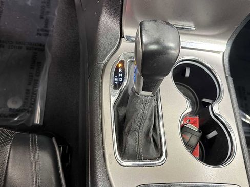 Used 2019 Jeep Grand Cherokee Overland image 22