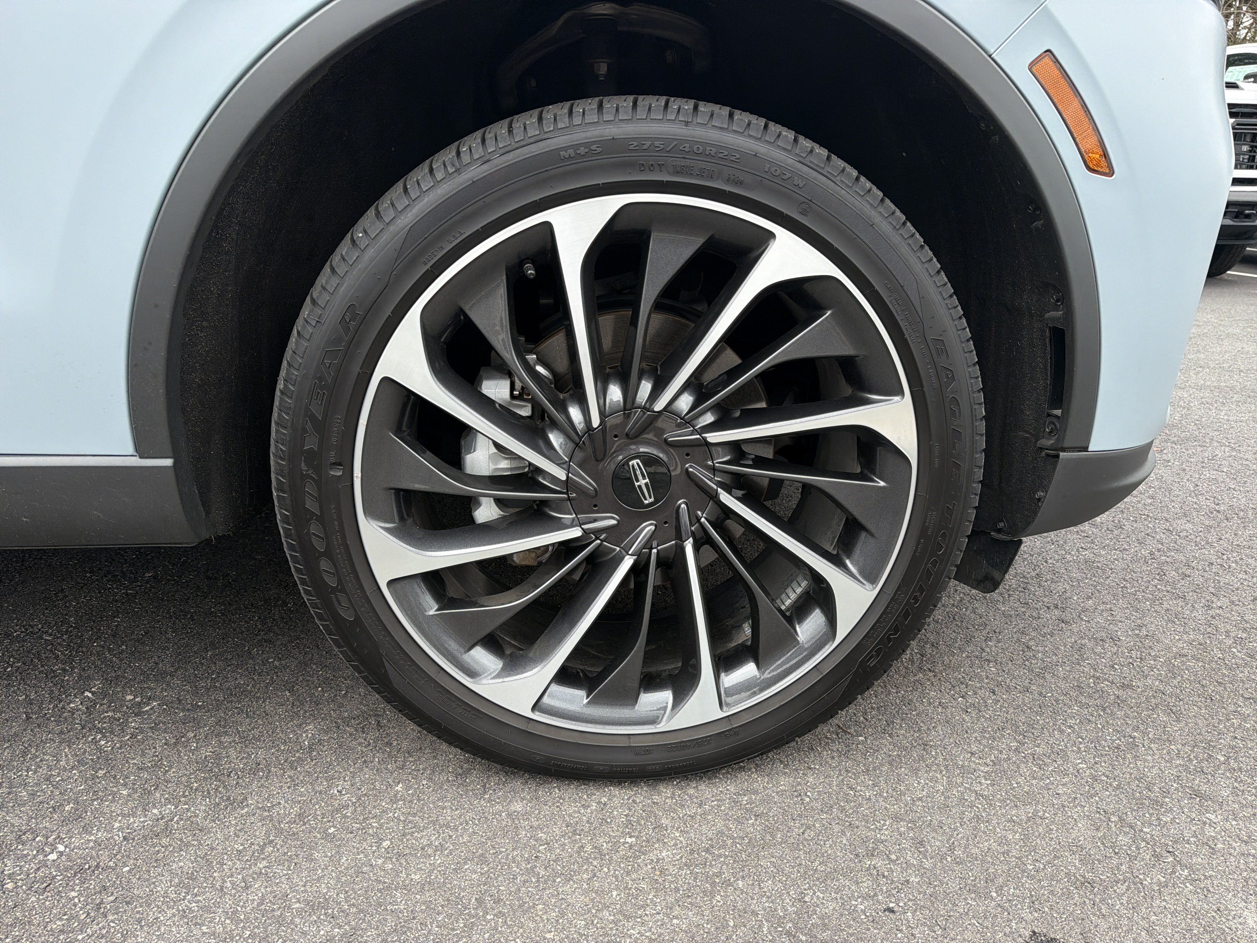 Used 2025 Lincoln Aviator Reserve w/ Equipment Group 201A AWD/4WD image 13
