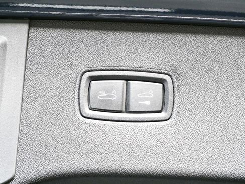 Used 2026 Porsche Cayenne E-Hybrid AWD/4WD image 33