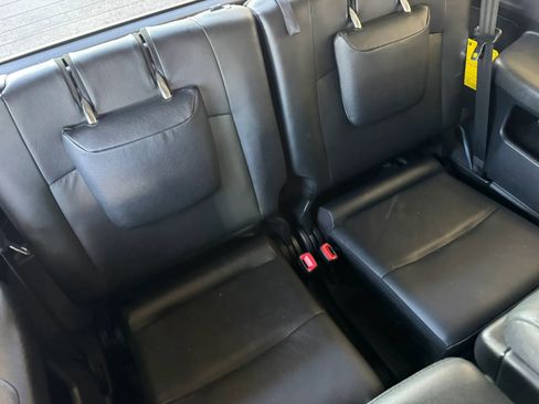 Used 2013 Toyota 4Runner Limited image 24